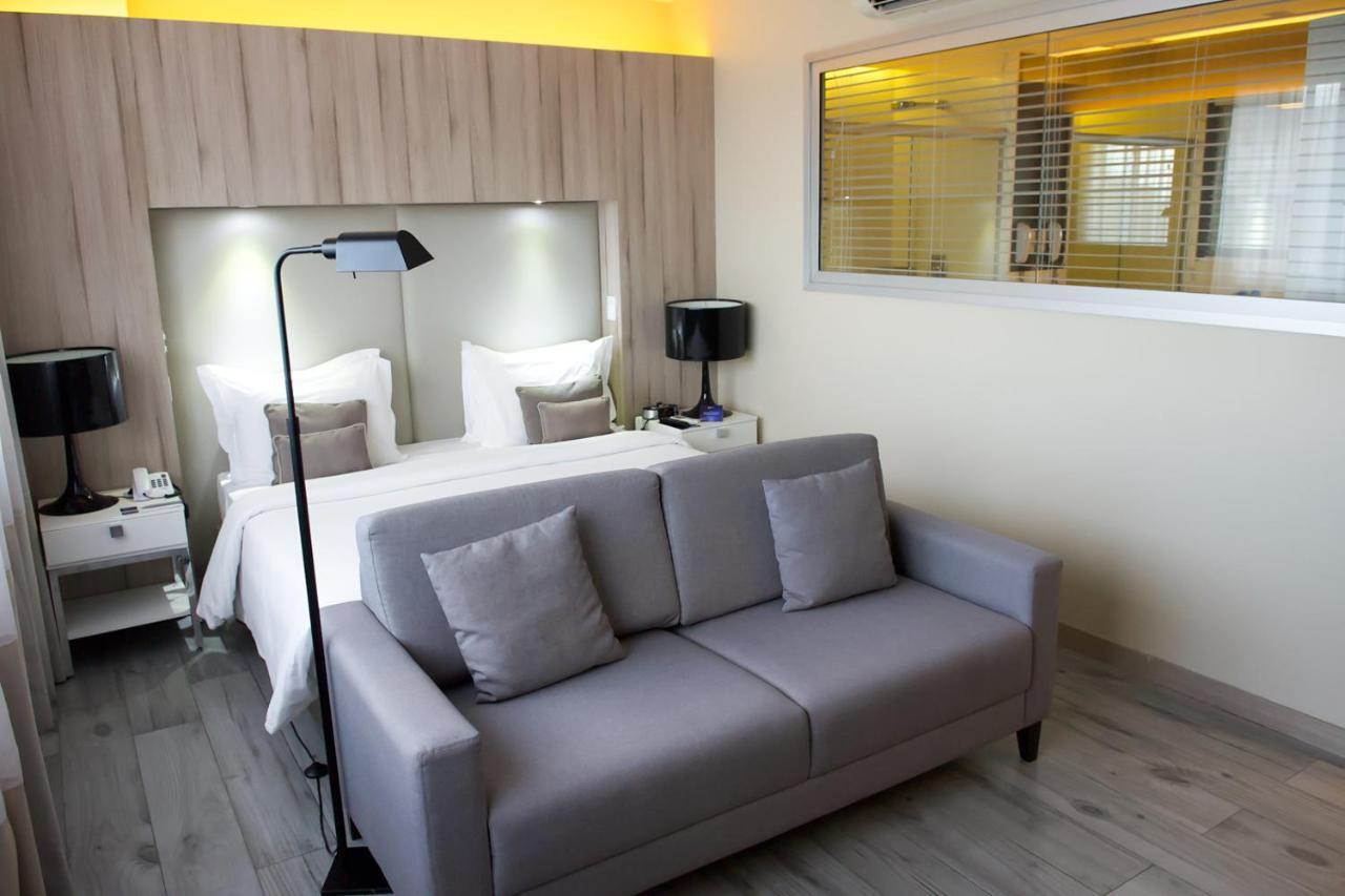 Radisson Blu Belo Horizonte Savassi Hotel Luaran gambar A room at the hotel
