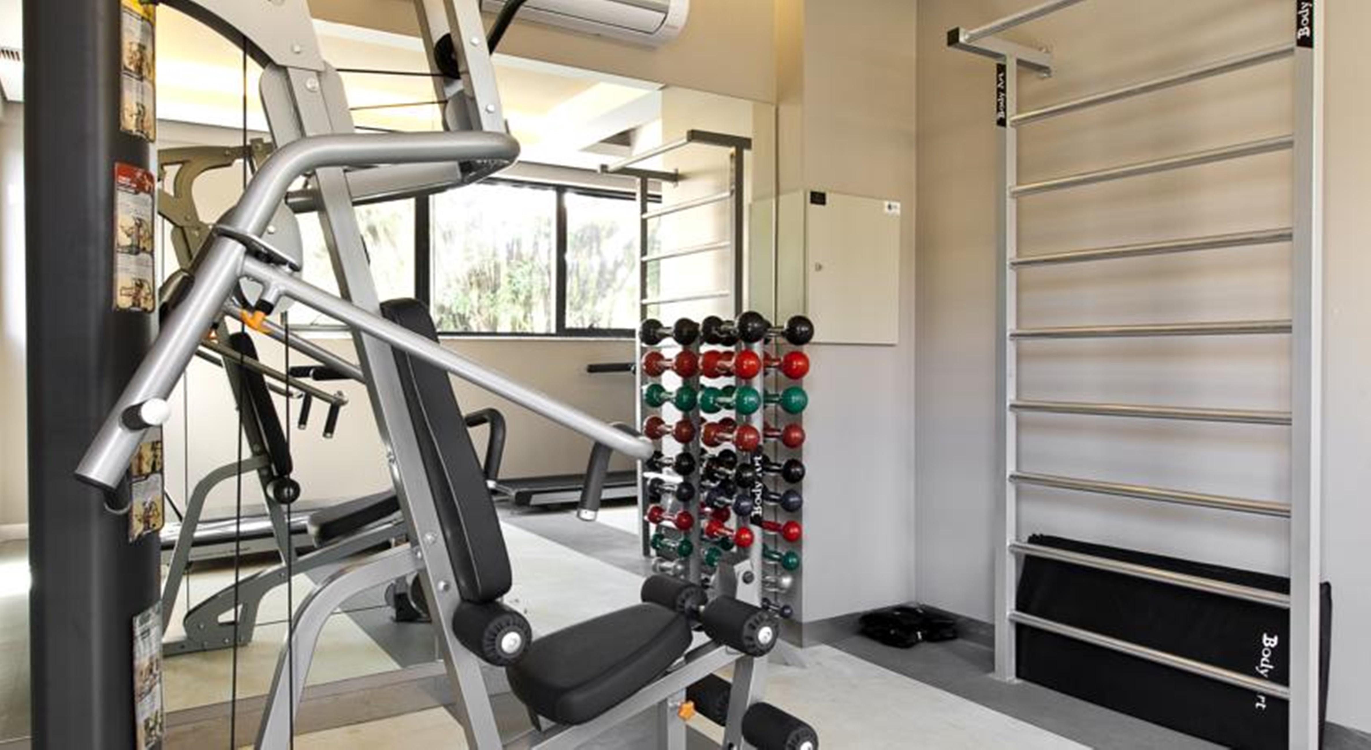 Radisson Blu Belo Horizonte Savassi Hotel Luaran gambar A gym