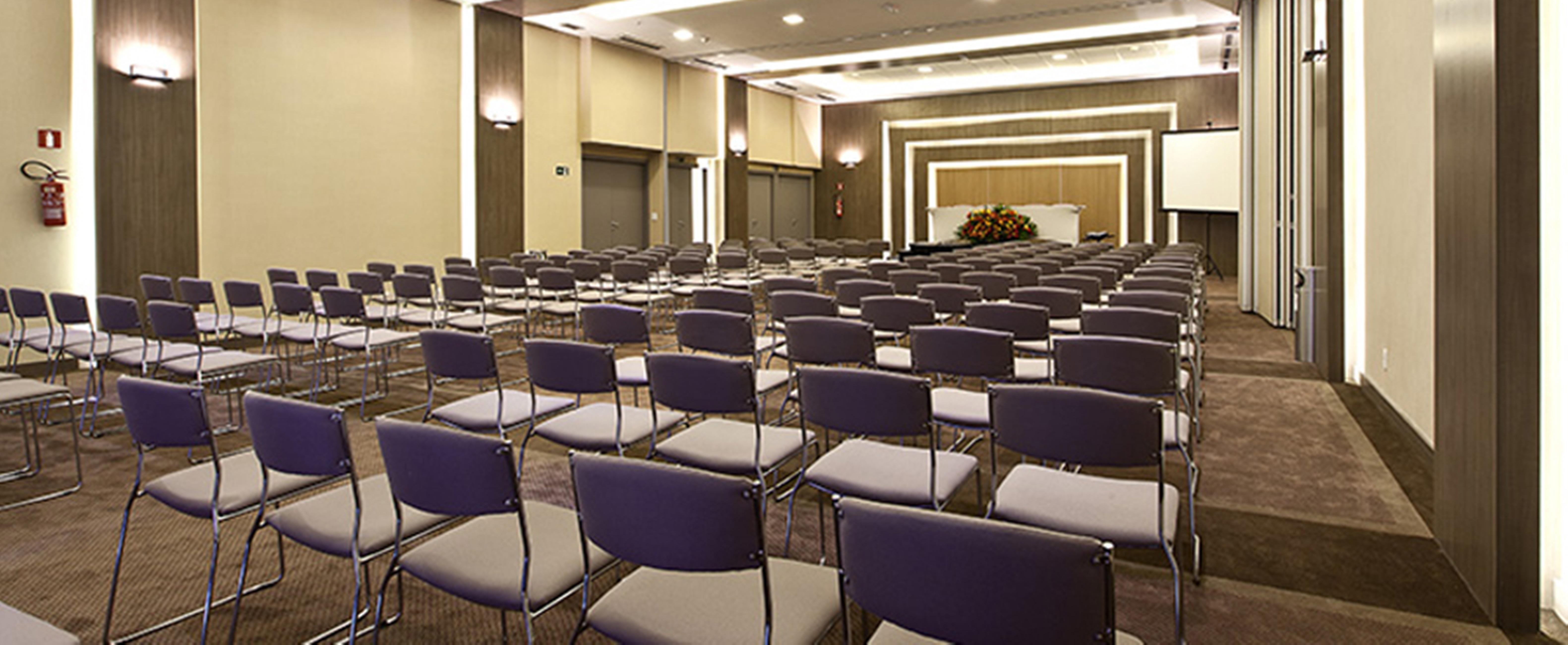 Radisson Blu Belo Horizonte Savassi Hotel Luaran gambar Meeting room