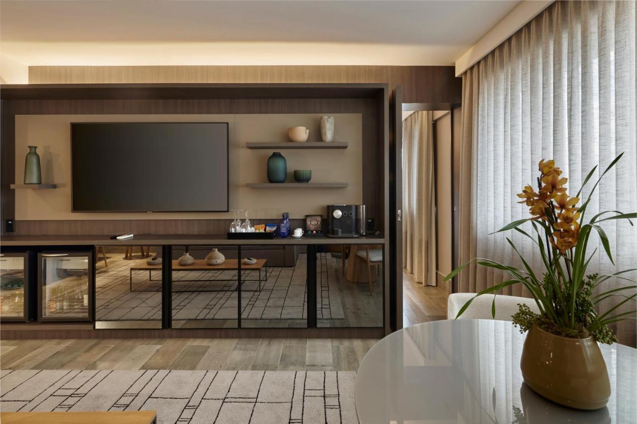 Radisson Blu Belo Horizonte Savassi Hotel Luaran gambar A room at the hotel
