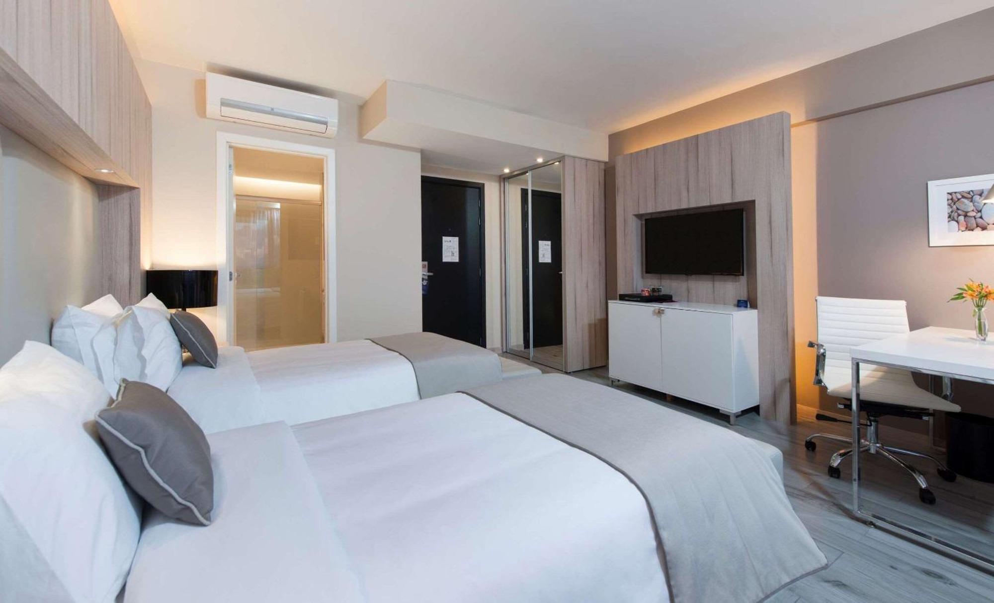 Radisson Blu Belo Horizonte Savassi Hotel Luaran gambar Deluxe Room